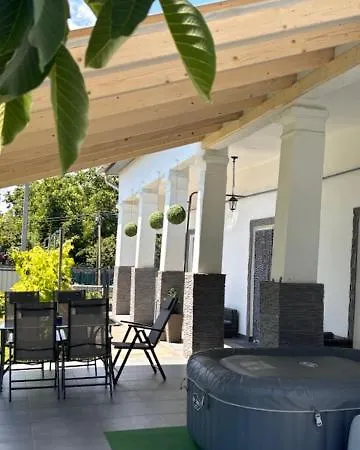 Holiday home Mamo Vendeghaza